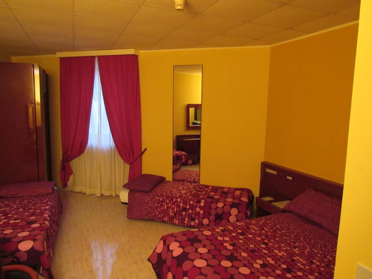 B&B The Sun Swimming & Pool Torino Eksteriør billede