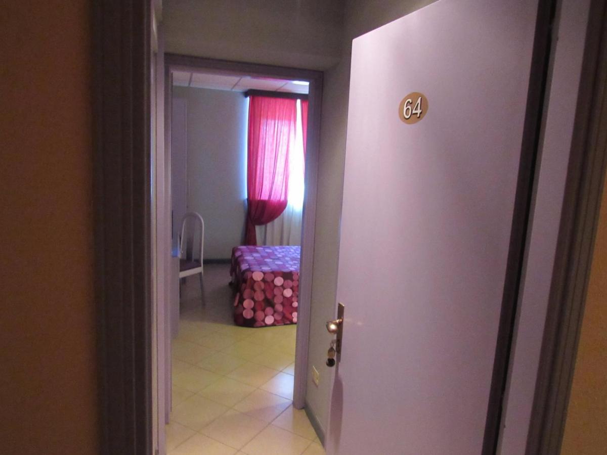 B&B The Sun Swimming & Pool Torino Eksteriør billede